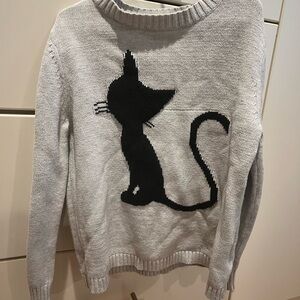 Old Navy Gray Sweater with Black Cat Design